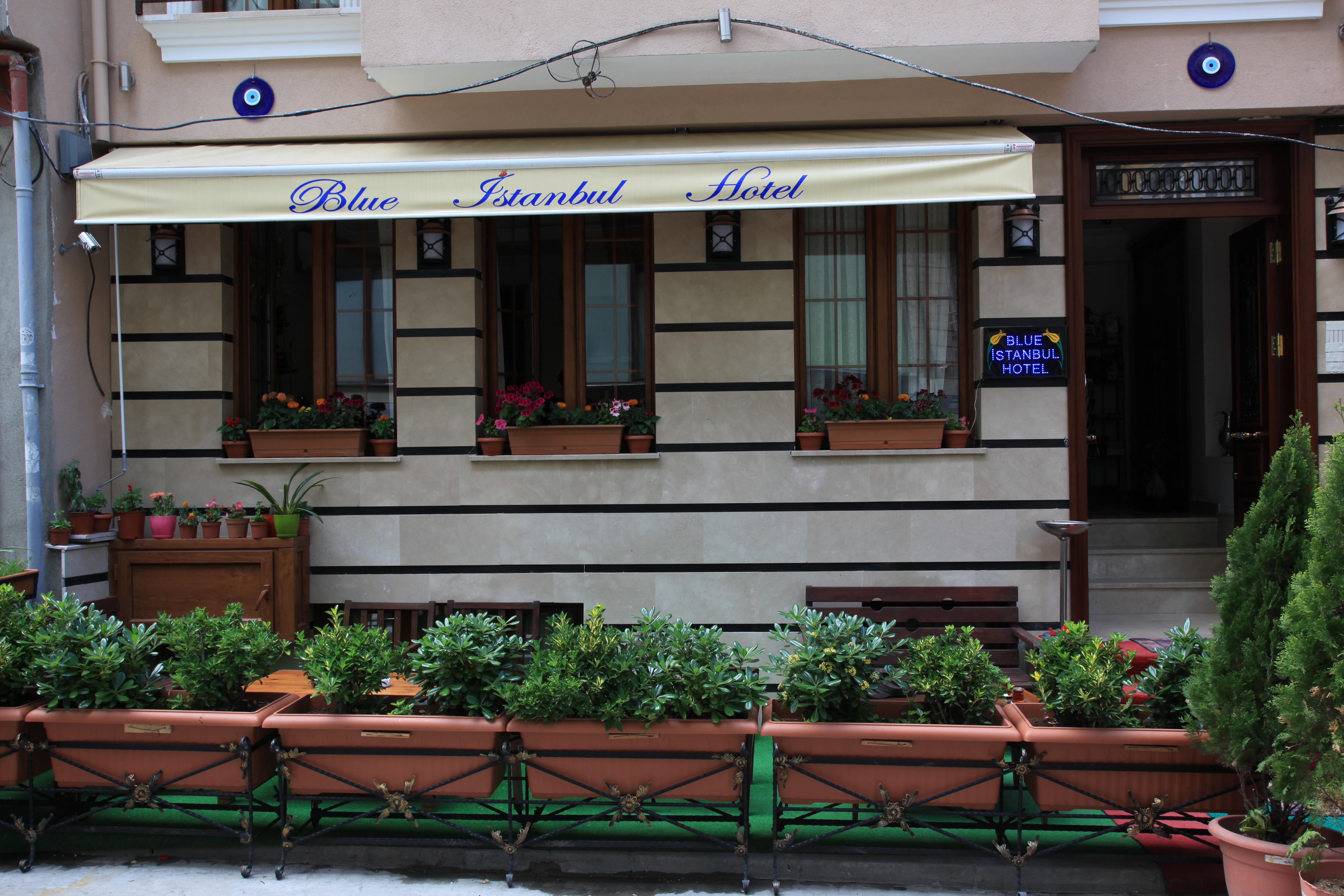 Blue Istanbul Suites Екстериор снимка